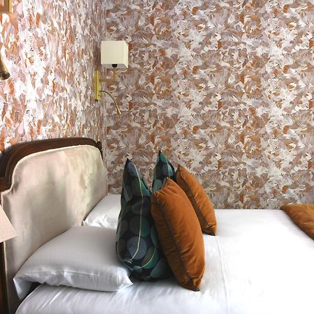 Le Moulin Des Ruats Hotel Авалон Екстериор снимка